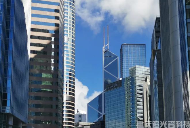 比特幣再度跌破9萬美元關(guān)口 交易員押注短期或繼續(xù)橫盤(1)